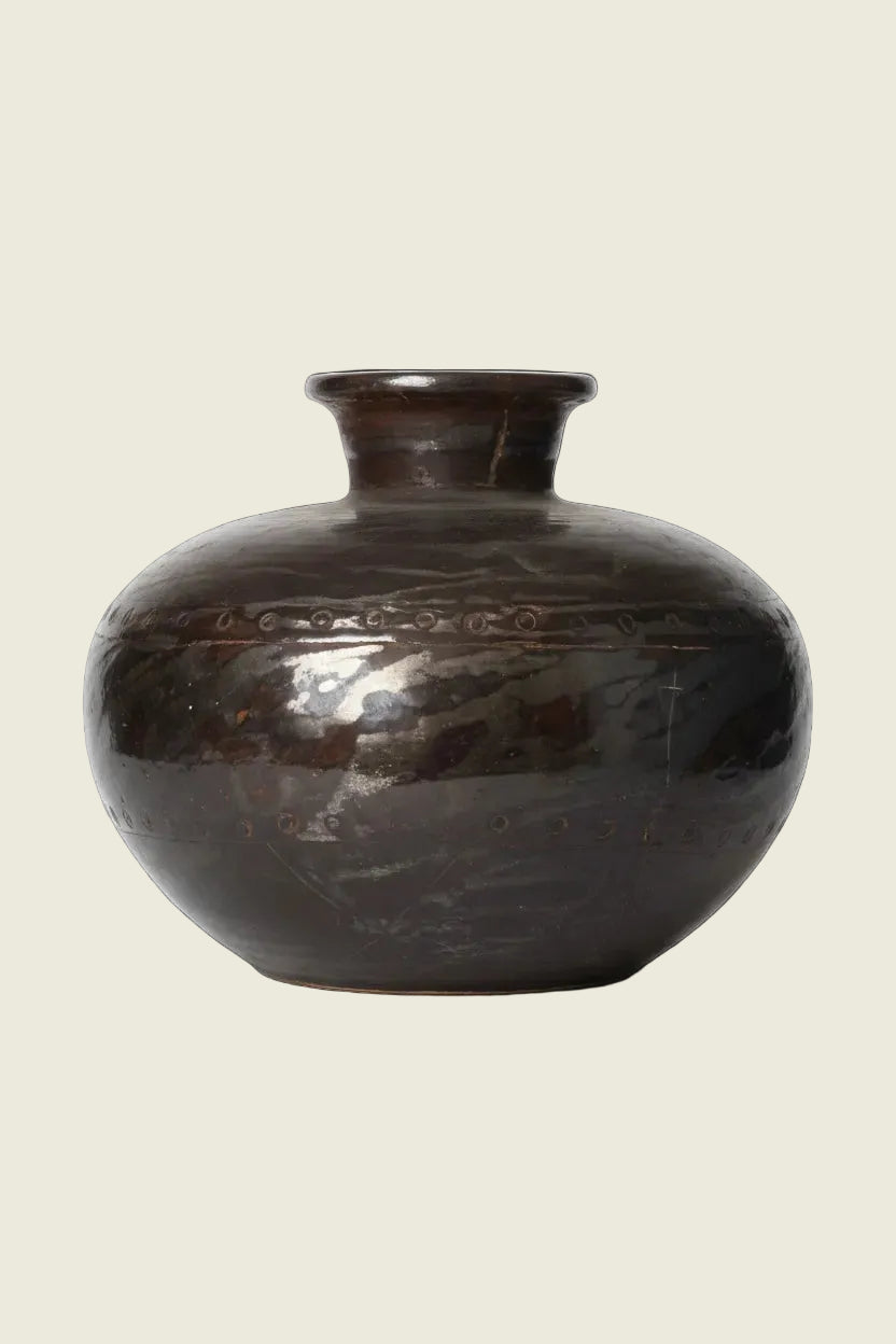 Polished Water Pot