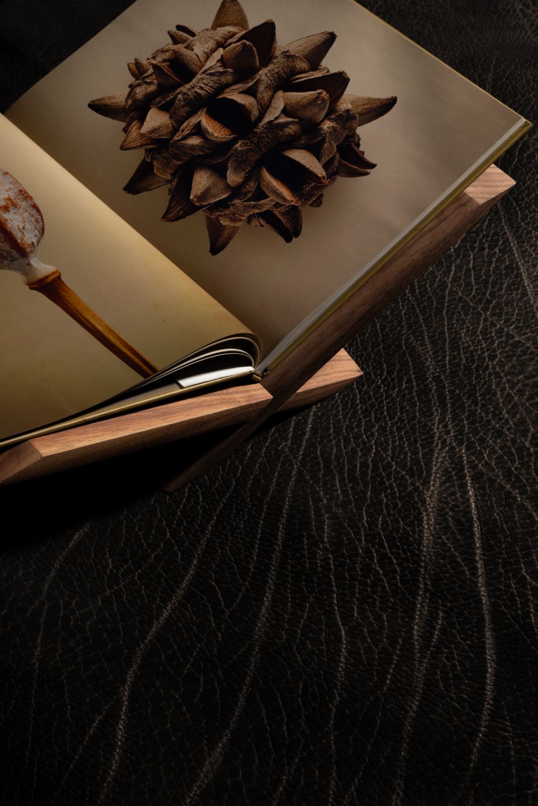 Bookstand Large