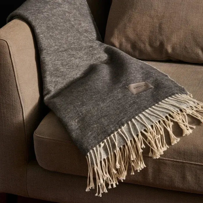 Zermatt Throw (Grey)
