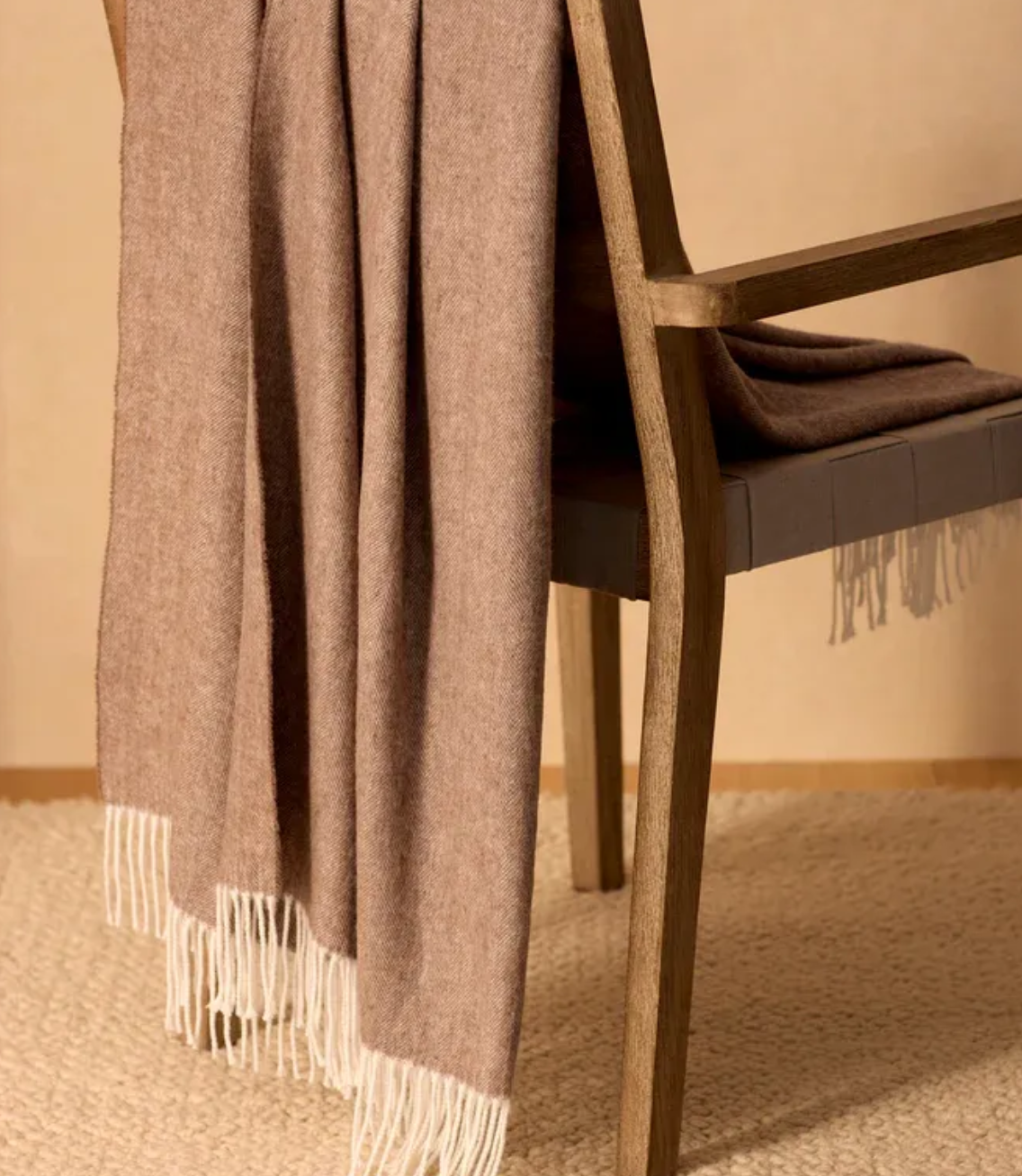 Herringbone Tassel Throw (Truffle)